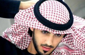 阿拉伯男模特因为太帅被驱逐出境